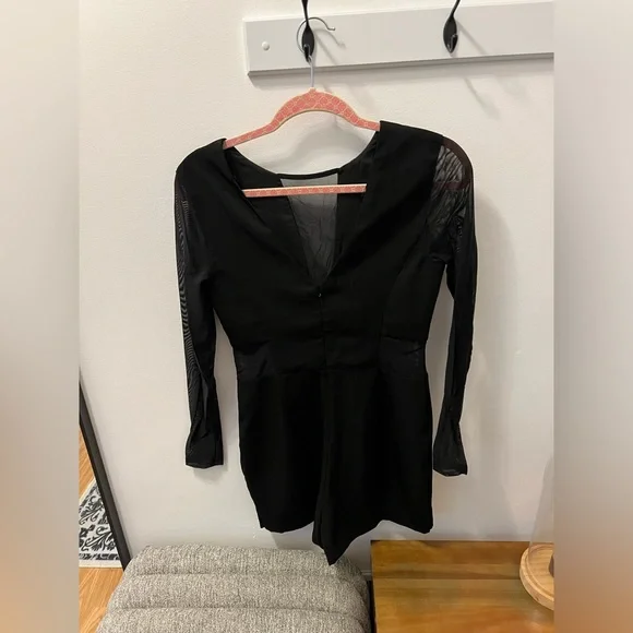 Dynamite Romper - Picture 2 of 3